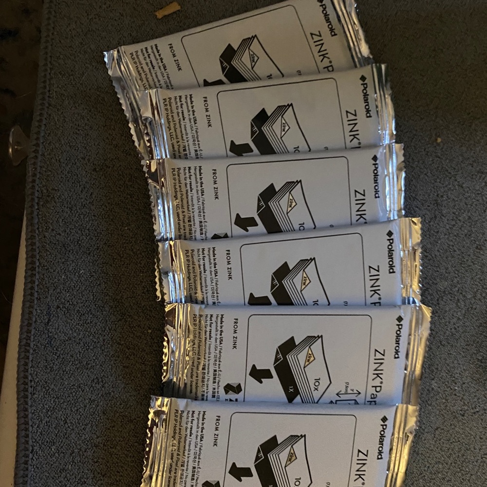 6 packs Zink paper for Polaroid Snap camera. Each pack has 10 pieces/10 photos.